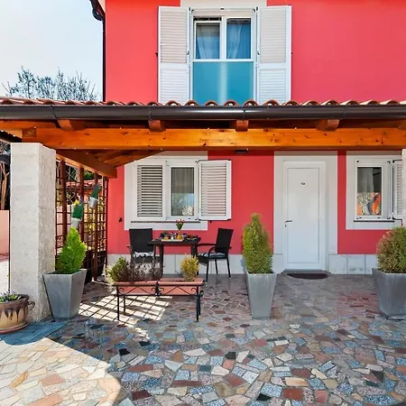 Апартаменты F&r